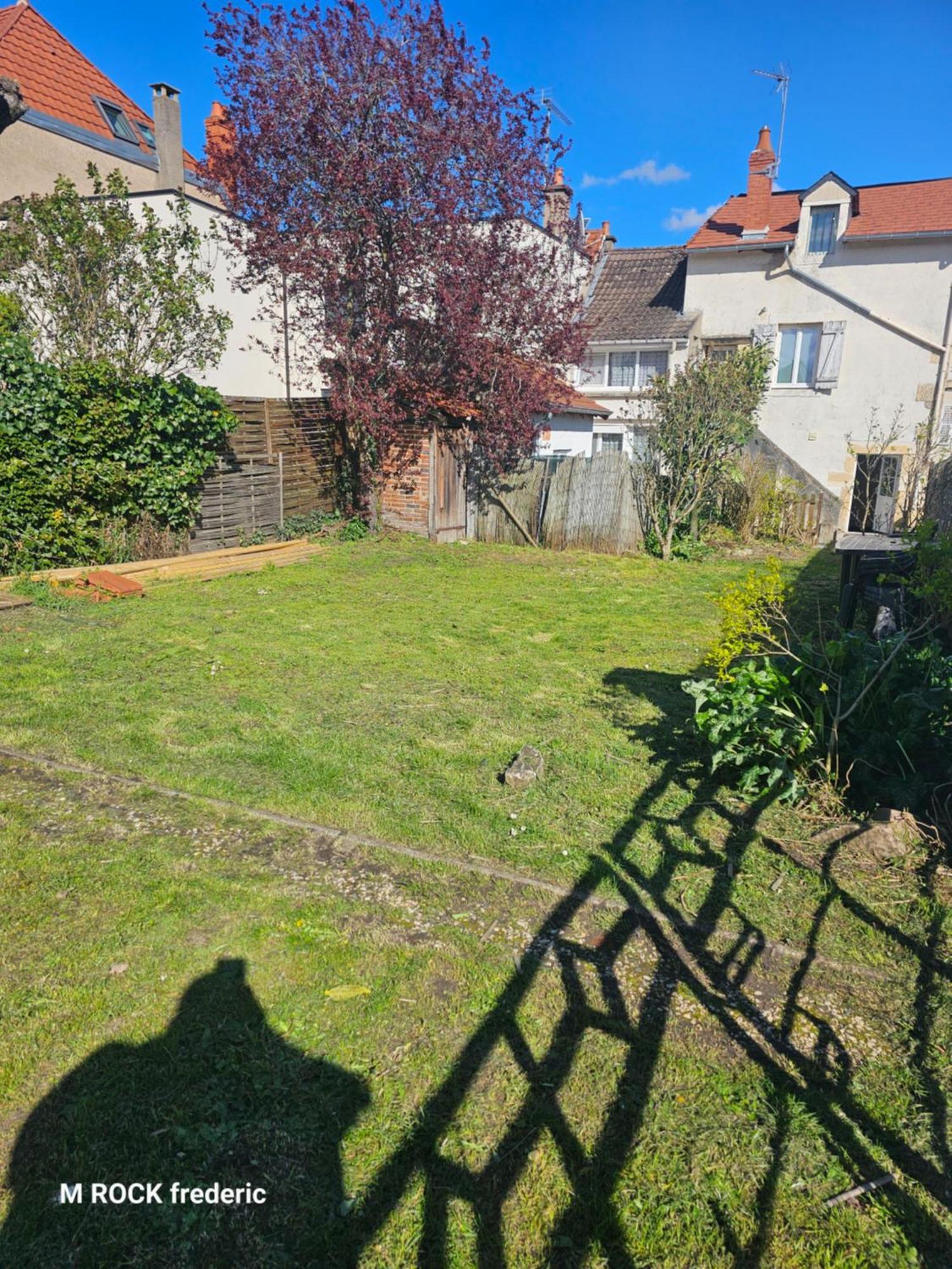 Maison De Ville Avec Jardin Privatif Nevers Kültér fotó